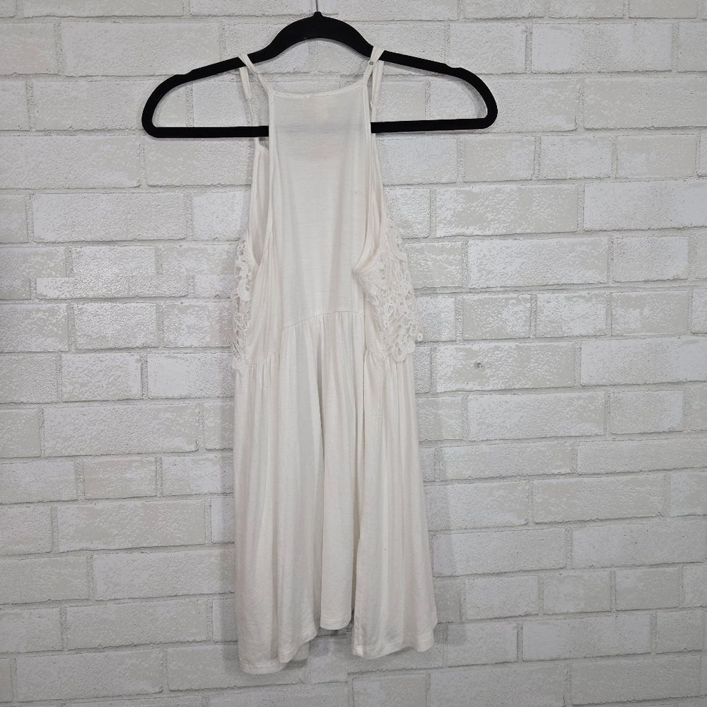 NWT Hem & Thread tank - Picture 8 of 11